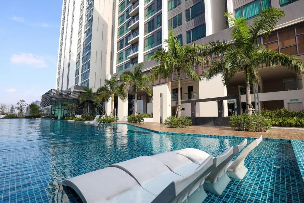 Greenfield Sunway Pyramid 2Room2Bath 6Pax 2C/Park. 페탈링자야 외부 사진